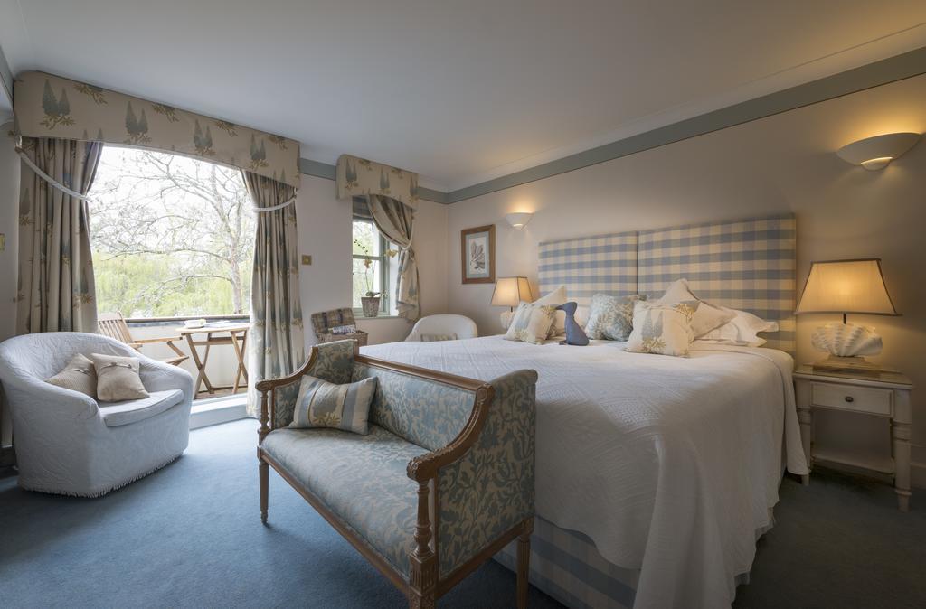 Hotel The Old Mill à Lymington Extérieur photo